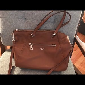 Beautiful Soft Leather Coach Bag Lightly Used